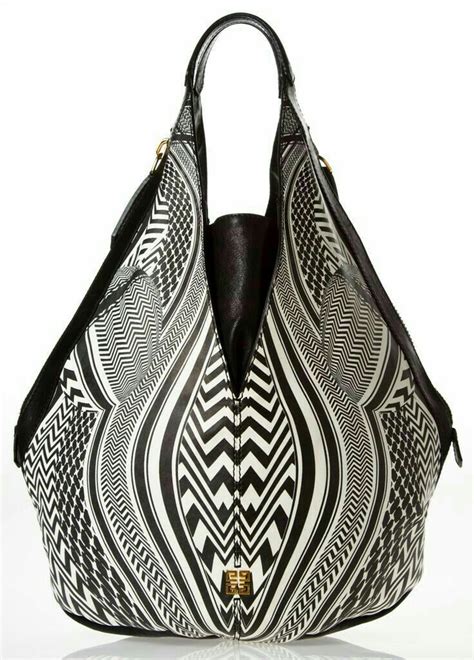 bolsos de mujer givenchy precio|Bolsas de Givenchy .